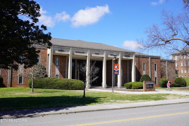 1928 Burnette Ave, Jefferson City, TN 37760