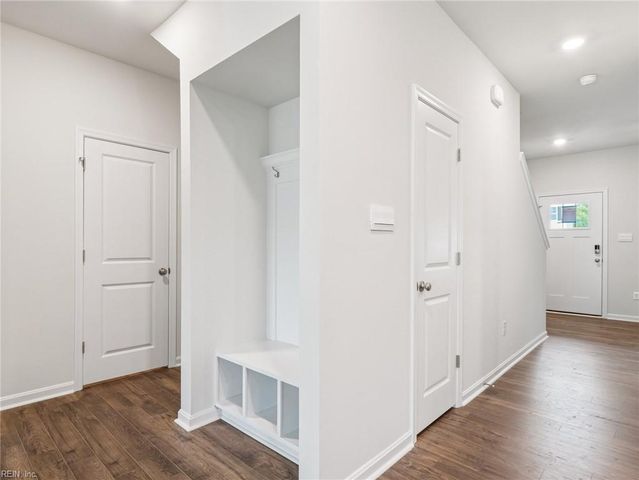 306 Gallop WAY, Yorktown, VA 23690