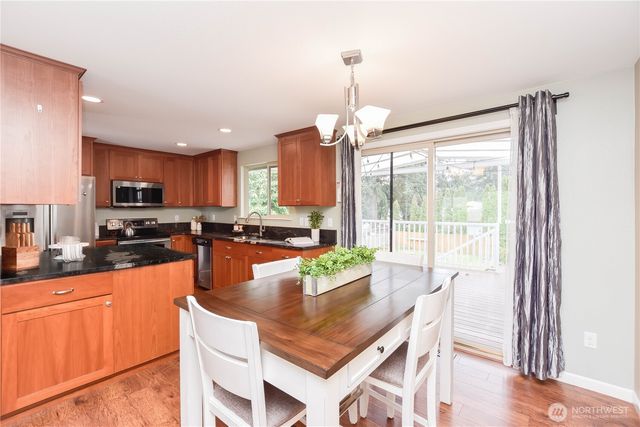 9102 46th Drive NE, Marysville, WA 98270