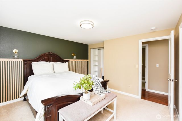 9102 46th Drive NE, Marysville, WA 98270