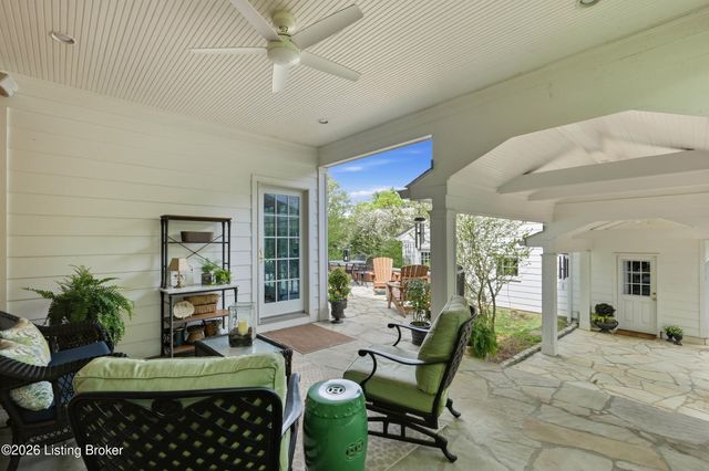 137 Sagamore Rd, Louisville, KY 40207