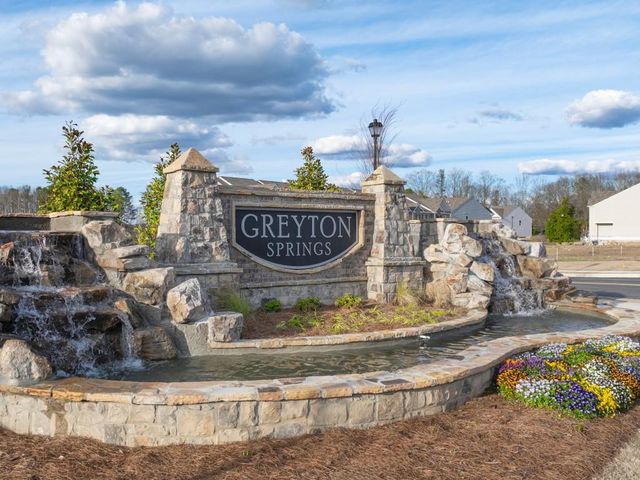 2425 Poppy Court, Buford, GA 30519