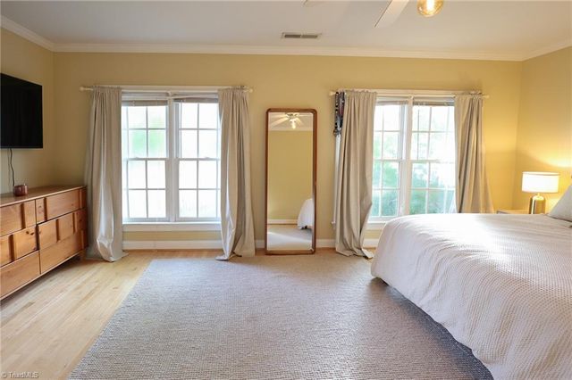 100 Fox Lake Court, Winston-salem, NC 27106