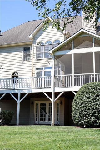 100 Fox Lake Court, Winston-salem, NC 27106