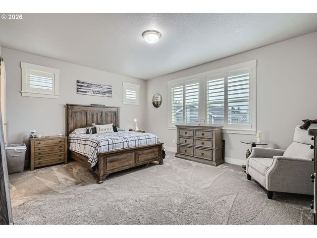 2923 S WHITE SALMON Dr, Ridgefield, WA 98642