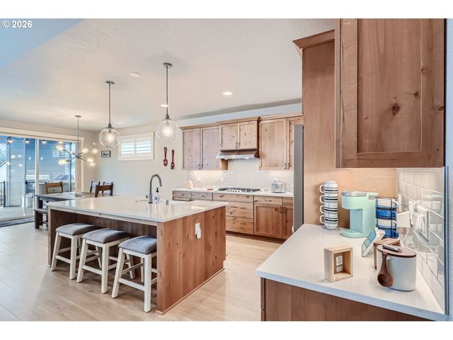 2923 S WHITE SALMON Dr, Ridgefield, WA 98642