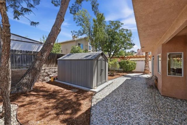 39876 Via Castana, Murrieta, CA 92563