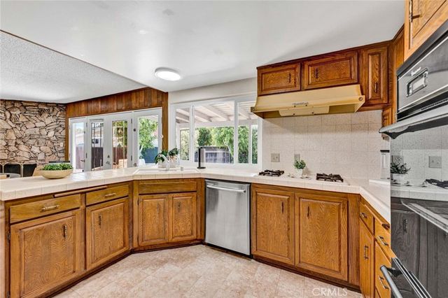 18381 Serrano, Villa Park, CA 92861
