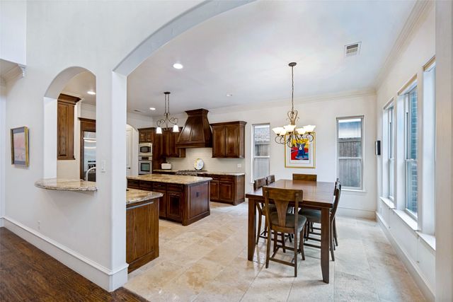 6520 Sondra Drive, Dallas, TX 75214