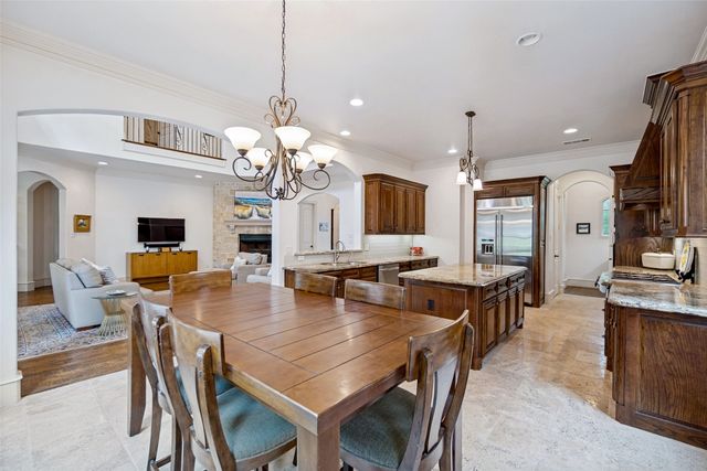 6520 Sondra Drive, Dallas, TX 75214