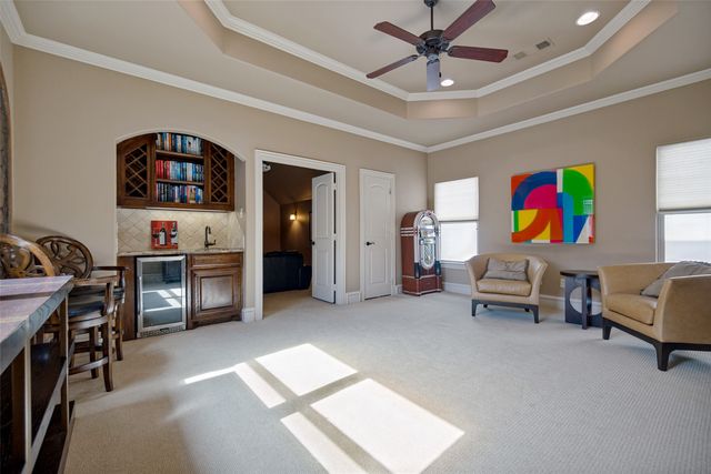 6520 Sondra Drive, Dallas, TX 75214