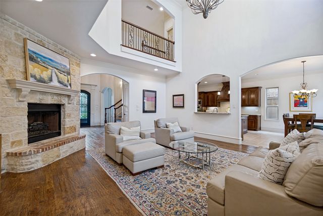 6520 Sondra Drive, Dallas, TX 75214