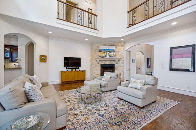 6520 Sondra Drive, Dallas, TX 75214
