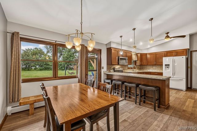 912 Escarpment Drive, Lewiston, NY 14092