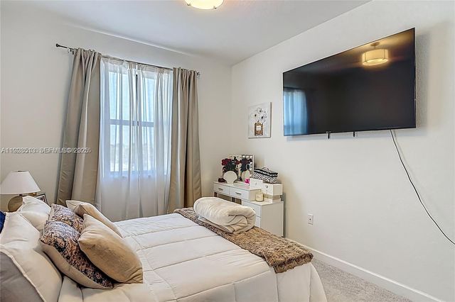 28615 SW 129th Ct, Homestead, FL 33033