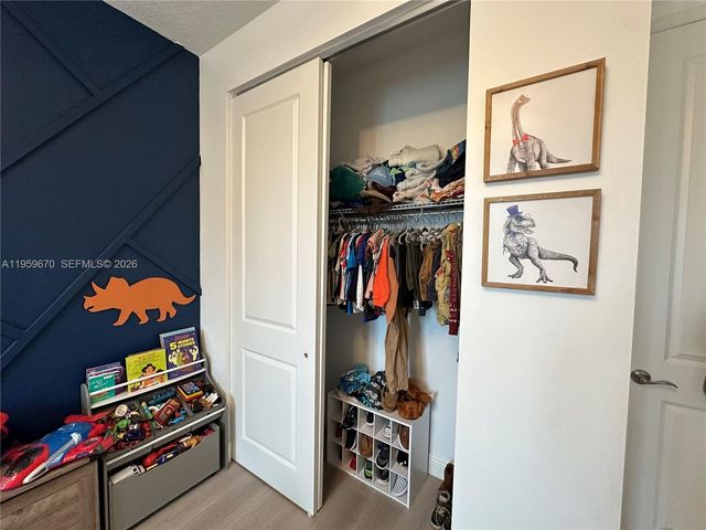 6319 Trails Of Foxford Ct, West Palm Beach, FL 33415