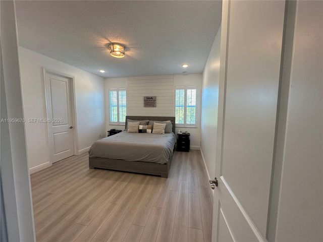 6319 Trails Of Foxford Ct, West Palm Beach, FL 33415