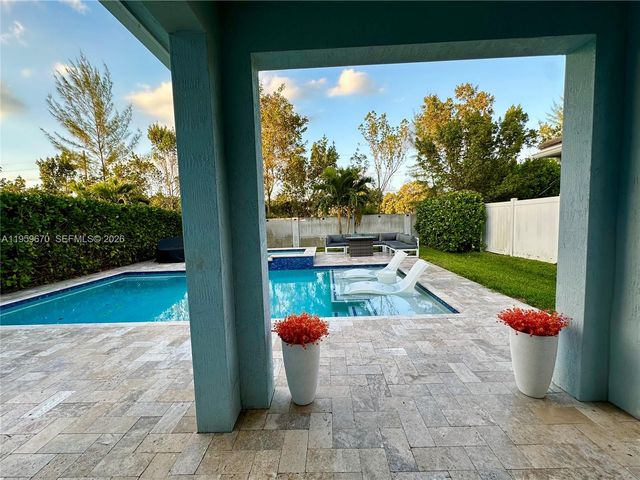 6319 Trails Of Foxford Ct, West Palm Beach, FL 33415