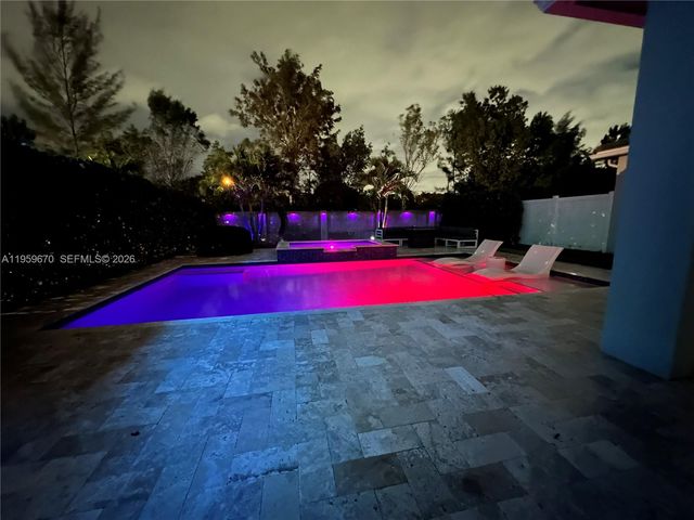 6319 Trails Of Foxford Ct, West Palm Beach, FL 33415