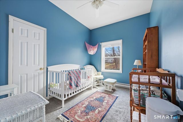 40 Kenyon Road, Waterford, CT 06385