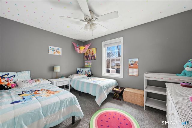 40 Kenyon Road, Waterford, CT 06385