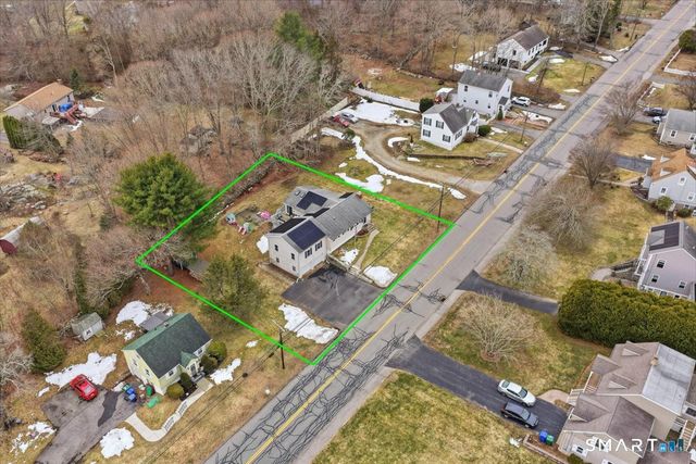 40 Kenyon Road, Waterford, CT 06385