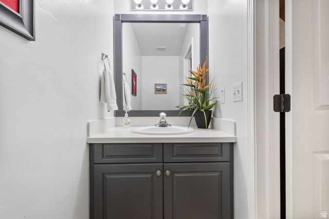 8484 S IVY SPRINGS, West Jordan, UT 84088