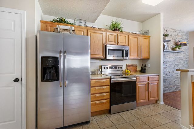 8484 S IVY SPRINGS, West Jordan, UT 84088