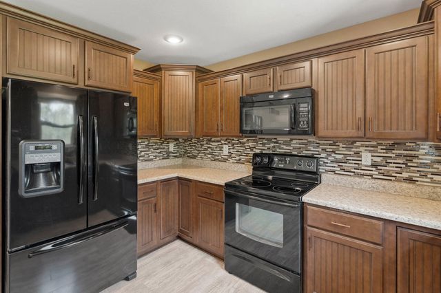 3360 ROUTE O, Columbia, MO 65203