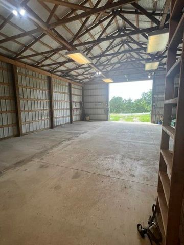 3360 ROUTE O, Columbia, MO 65203