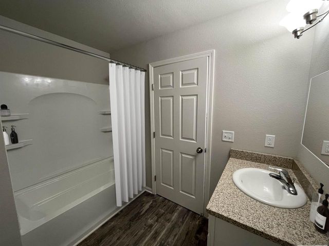 802 Sarah Street, Belleville, WI 53508