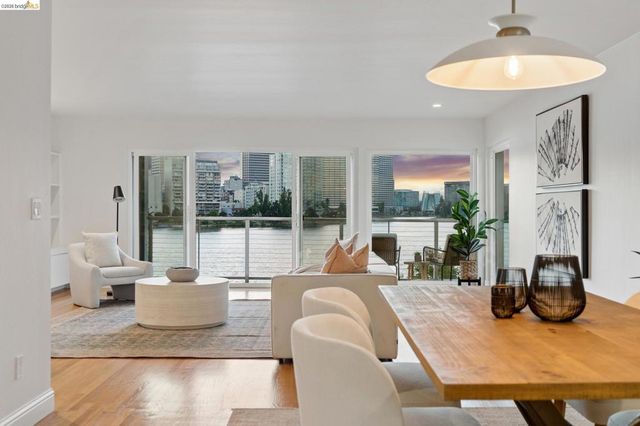 1410 Lakeshore Ave 5, Oakland, CA 94606