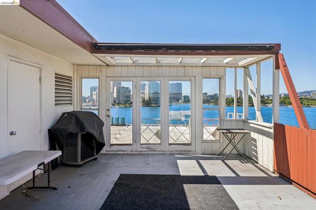 1410 Lakeshore Ave 5, Oakland, CA 94606