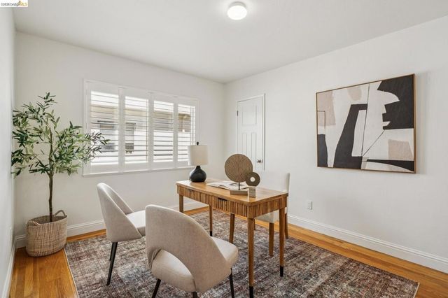 1410 Lakeshore Ave 5, Oakland, CA 94606