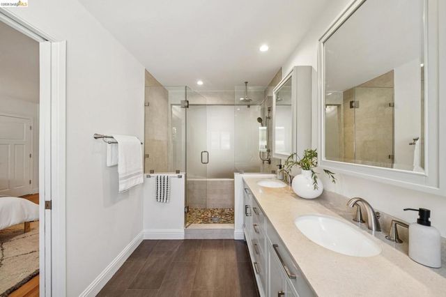 1410 Lakeshore Ave 5, Oakland, CA 94606