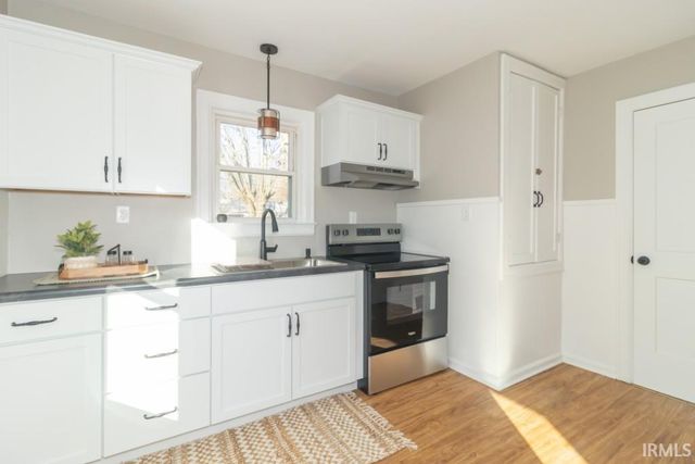 926 I Avenue, New Castle, IN 47362