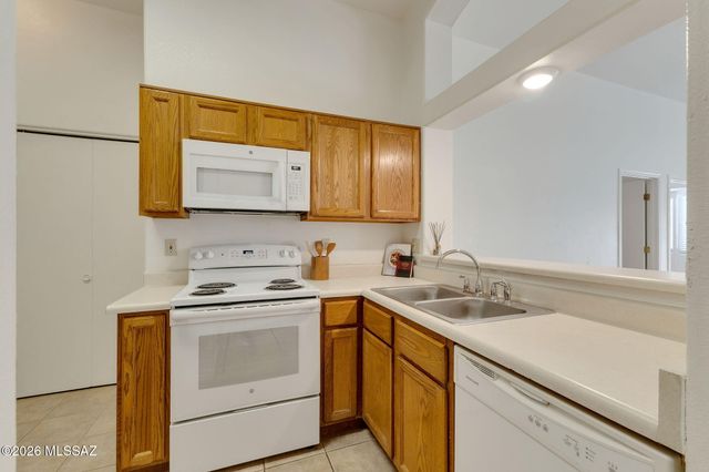 10227 E Paseo Juan Tabo, Tucson, AZ 85747