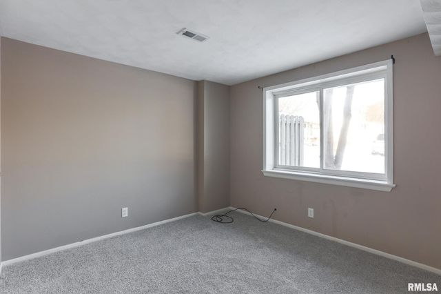 1804 VIENNA Court, Pekin, IL 61554