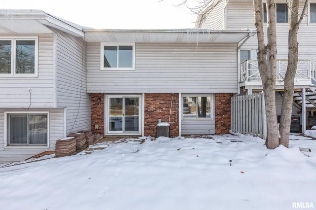 1804 VIENNA Court, Pekin, IL 61554