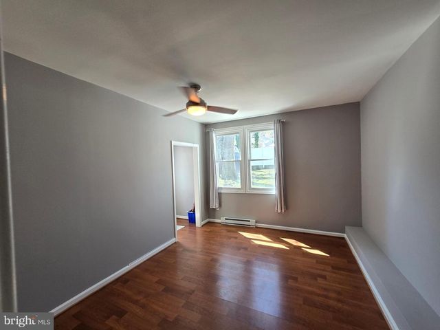 2223 HUNTINGTON AVE, Alexandria, VA 22303