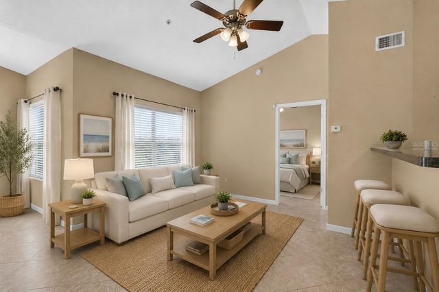 10764 70TH AVENUE 1304, Seminole, FL 33772