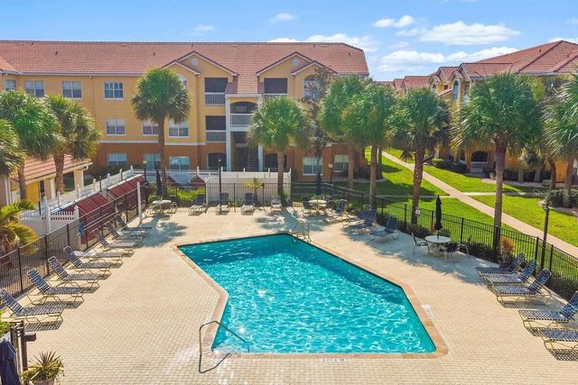 10764 70TH AVENUE 1304, Seminole, FL 33772