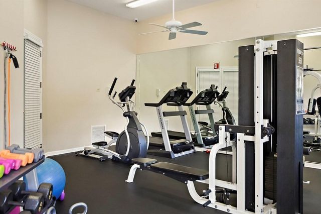 10764 70TH AVENUE 1304, Seminole, FL 33772