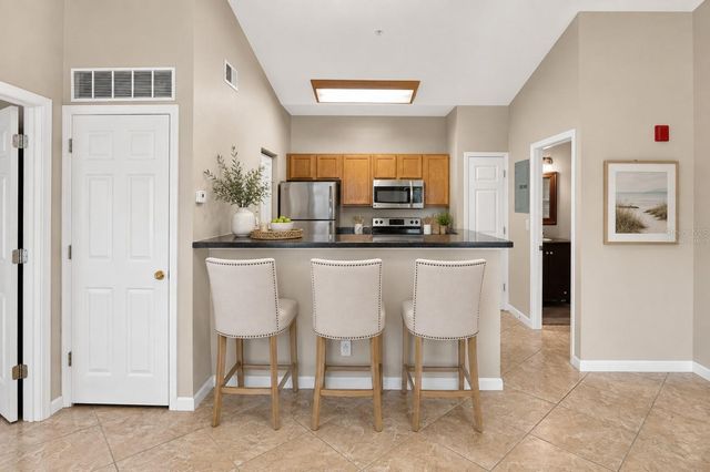 10764 70TH AVENUE 1304, Seminole, FL 33772