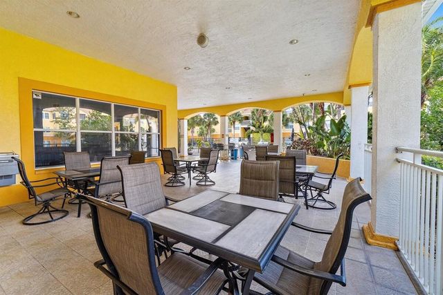 10764 70TH AVENUE 1304, Seminole, FL 33772