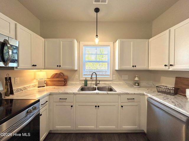 2021 Folkstone Woods Lane, Holly Ridge, NC 28445