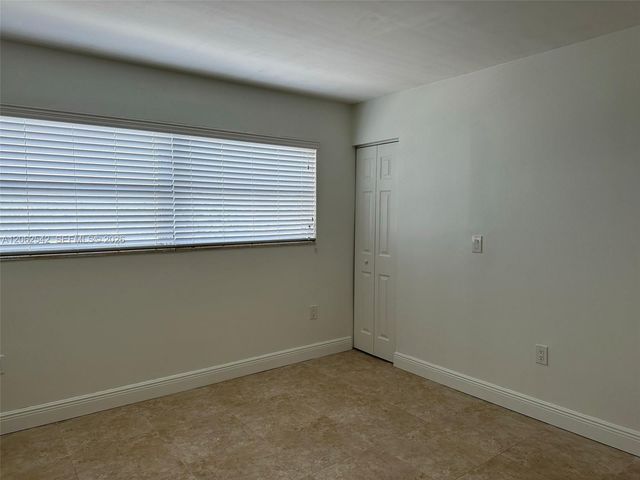 9359 Fontainebleau Boulevard F417, Miami, FL 33172