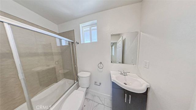 630 W 79th, Los Angeles, CA 90044