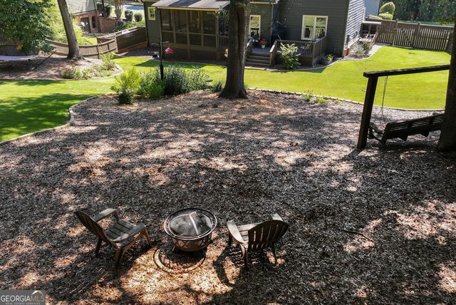 1203 Fairwinds Drive, Loganville, GA 30052