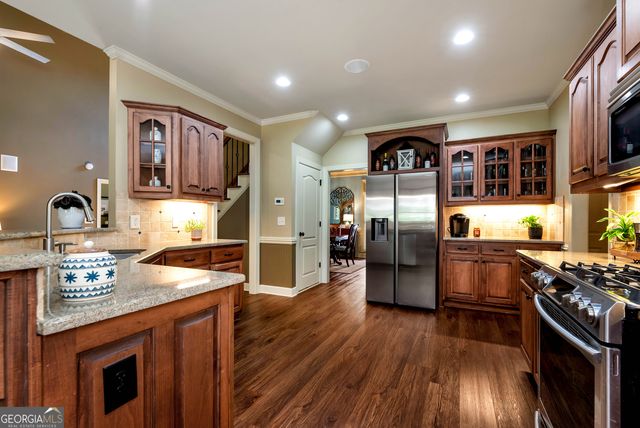 1203 Fairwinds Drive, Loganville, GA 30052